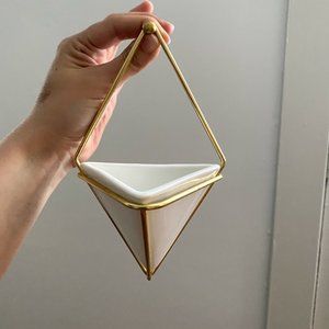 Like New | Small Triangle Hanging Wall Planters